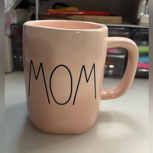 Rae Dunn pink MOM mug